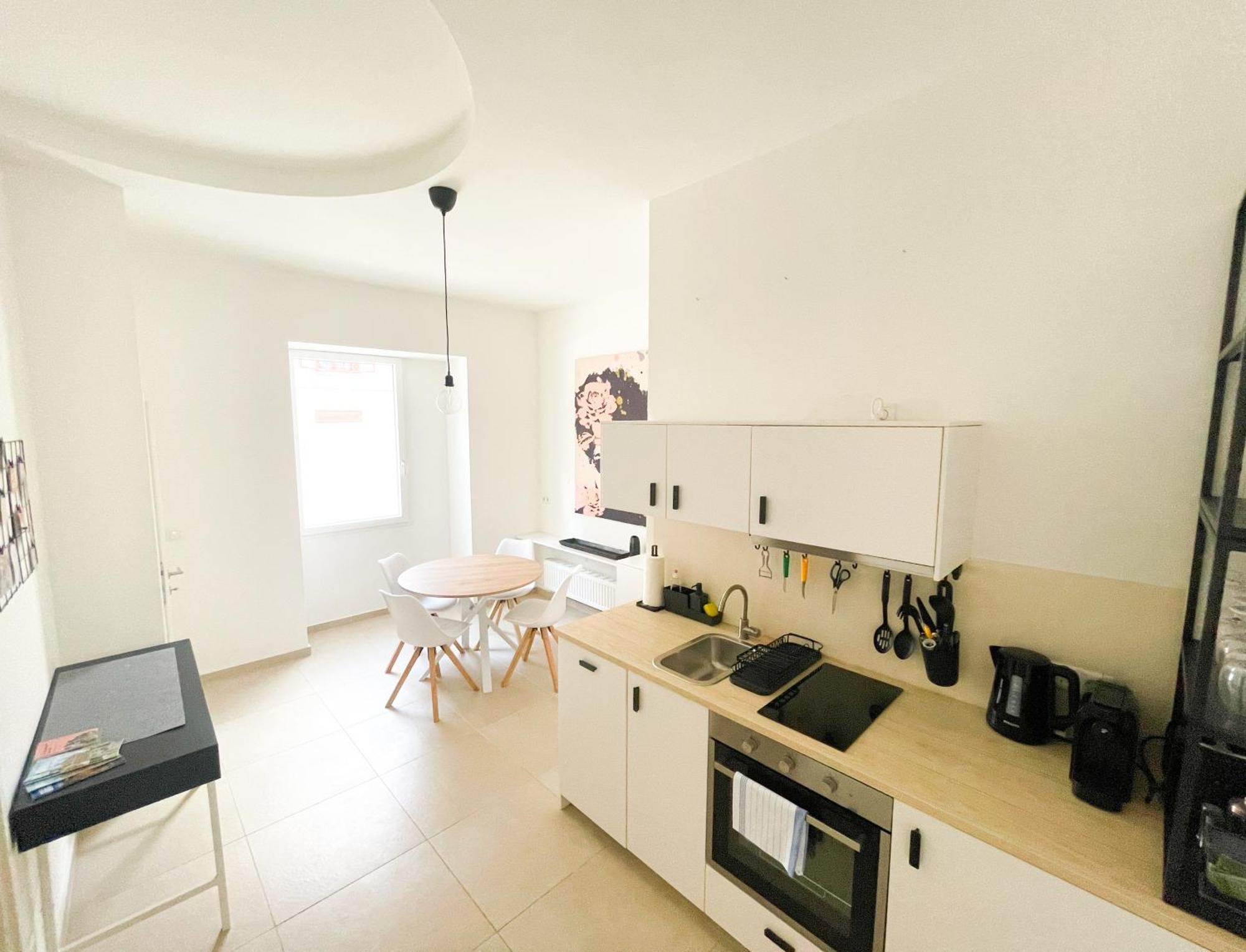 Contactless Self-Check-In - Stayhere Central City Suite 1 Graz Exteriör bild